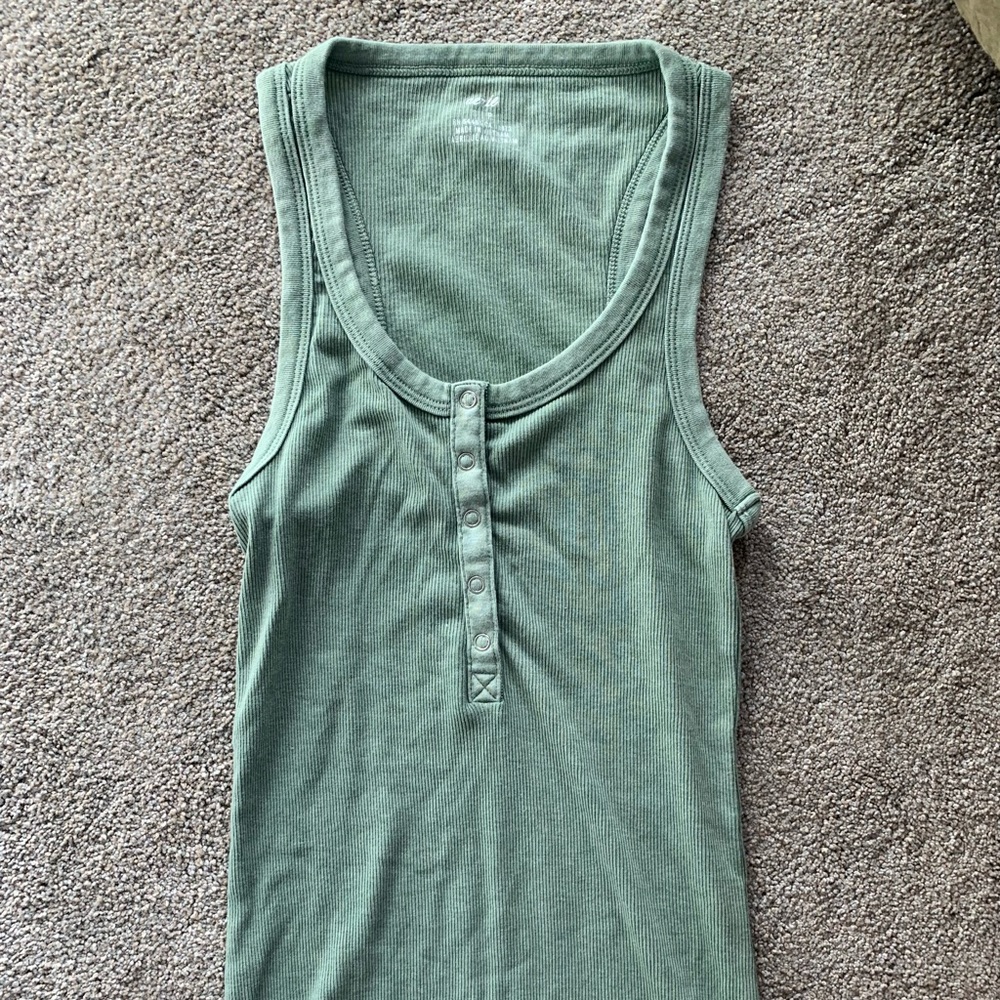 American Eagle henley tank